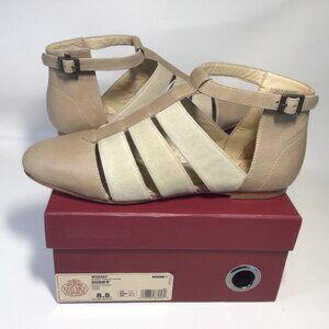 Sandals Taupe Wolverine 1000 Mile Size 8.5 Flat Heel NEW